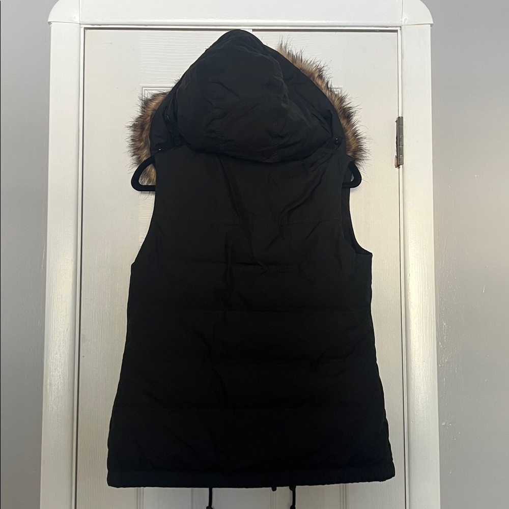 Eddie Bauer Hoodie Black Puffer Vest with Removable Faux Fur - Small - Picture 5 of 6